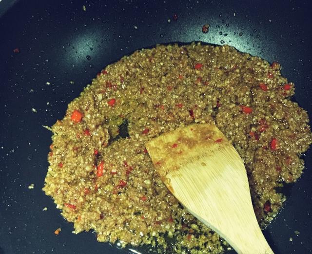 秘制蒜蓉酱（烤生蚝扇贝、锡纸金针菇，干拌面）的做法