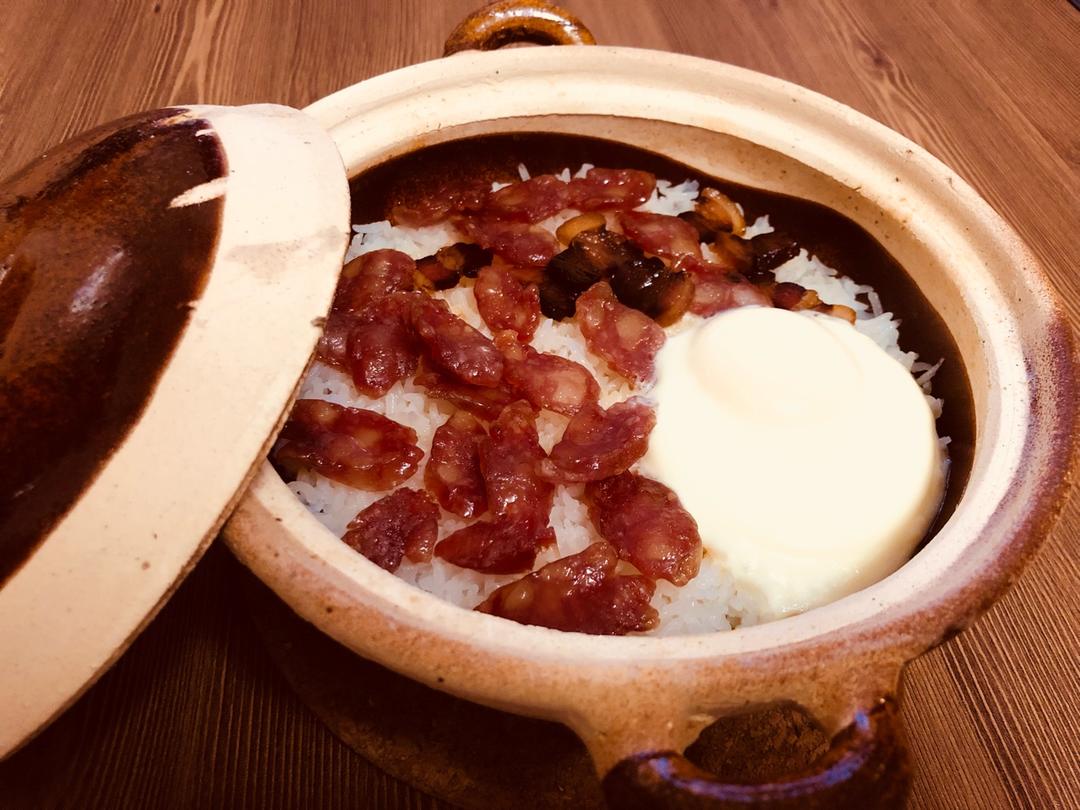煲仔饭，从零到一教你做（内附香菇滑鸡和牛肉煲仔饭做法）