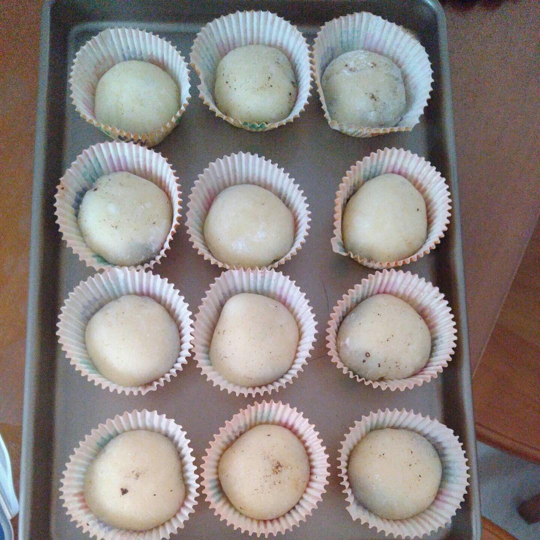 腹黑白胖子——奥利奥雪媚娘