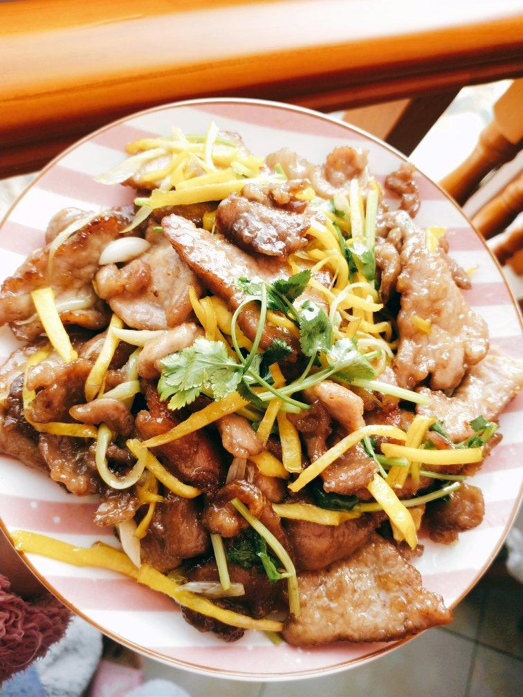 每个东北人心里，都会给「锅包肉」留一块位置。