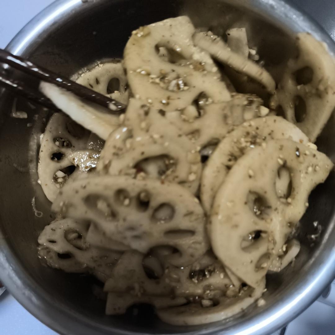 零失败❗️巨过瘾❗️酸辣爽脆的凉拌藕片