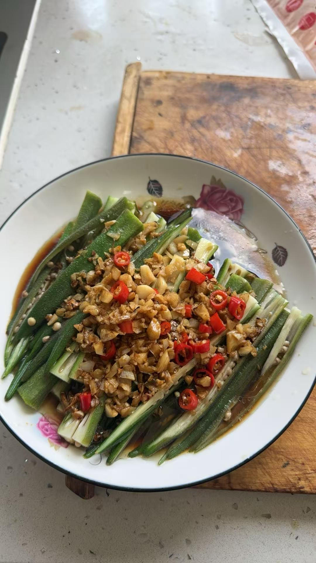 白灼秋葵