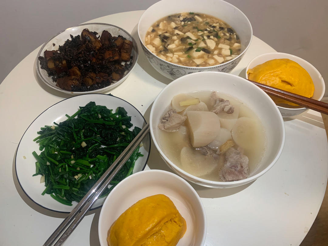 能让孩子一碗饭很快下肚的西施豆腐