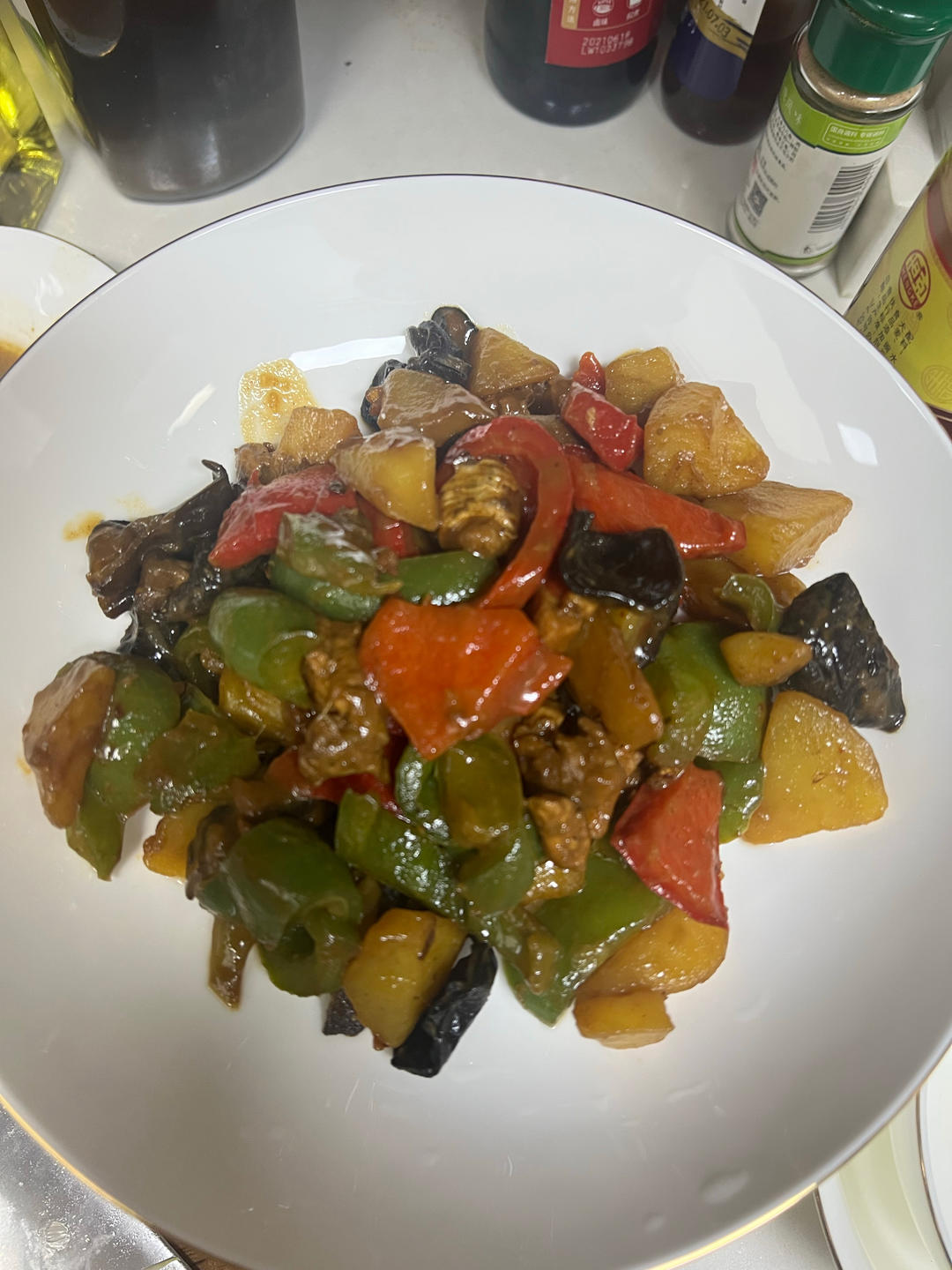 比饭店好吃很多倍的黄焖鸡
