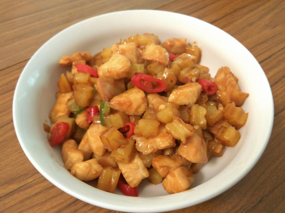 一道怎么做都好吃的干煎土豆鸡丁（红烧，咖喱，椒盐，孜然）