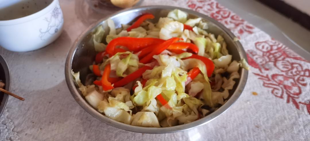 轻食凉拌圆白菜