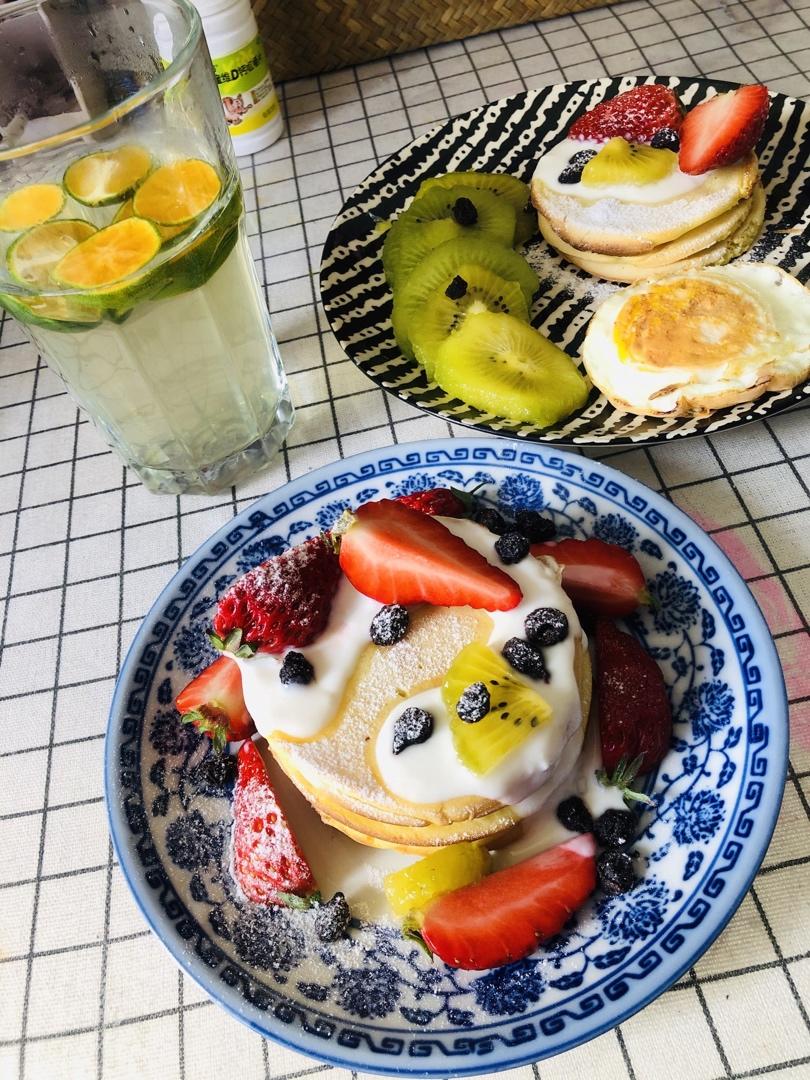 酸奶厚松饼