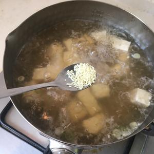 裙带菜排骨豆腐汤（简单清淡）的做法 步骤8