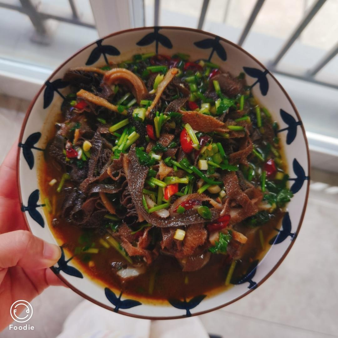 简单又下饭的油泼牛百叶