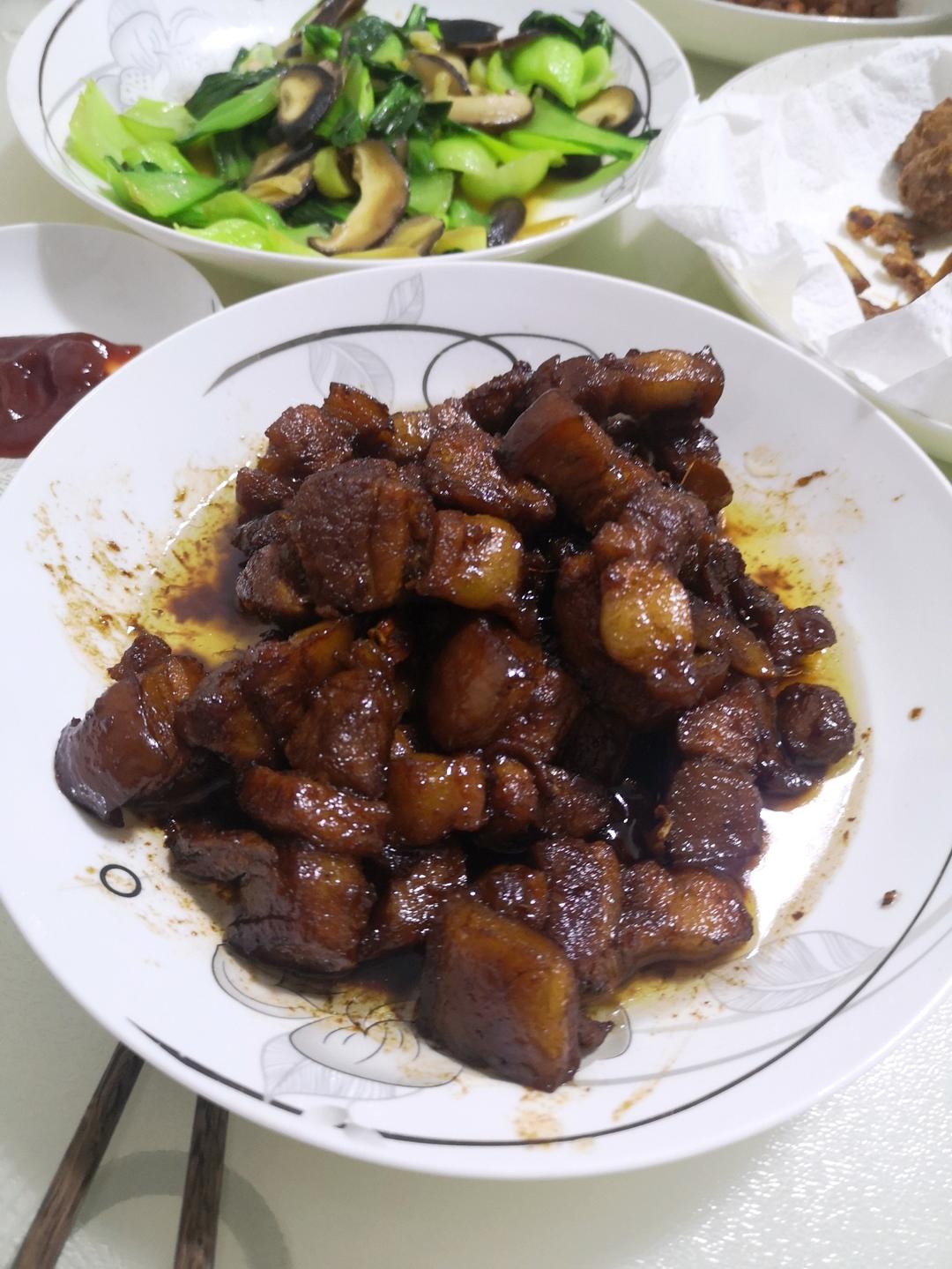 不焯水不放油的家常红烧肉