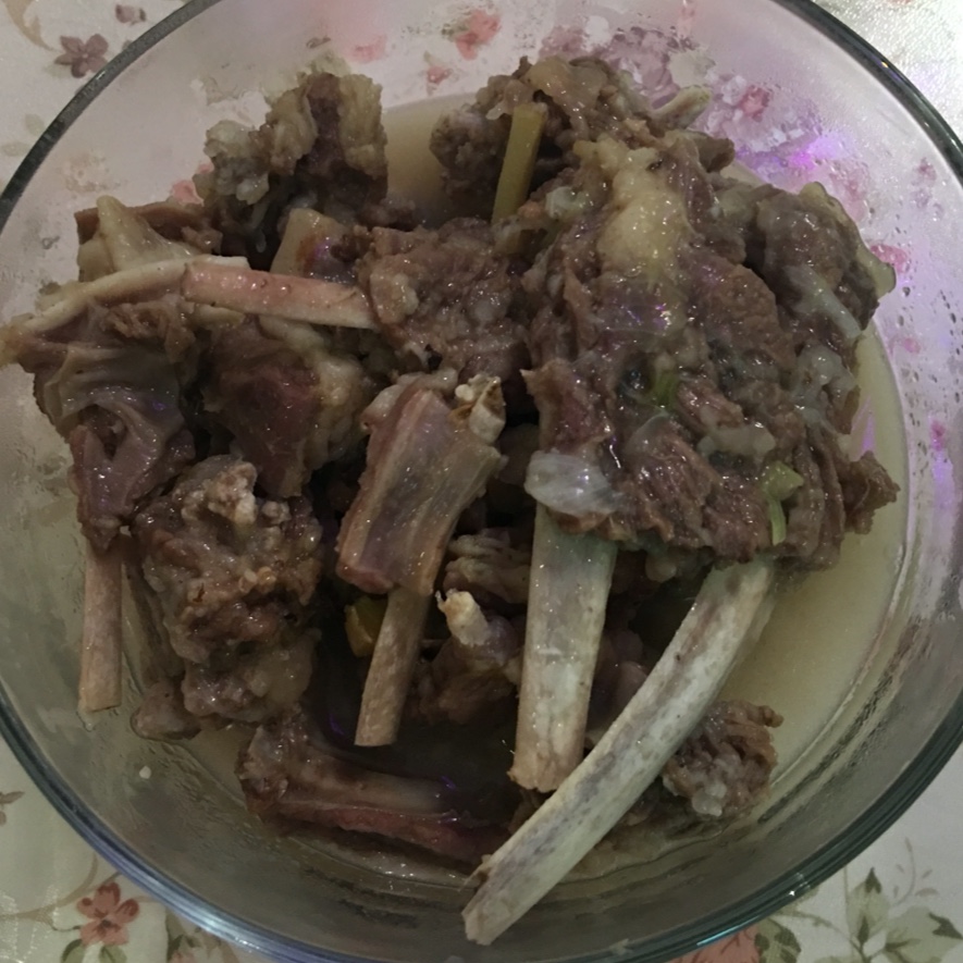 红焖羊肉炖胡萝卜
