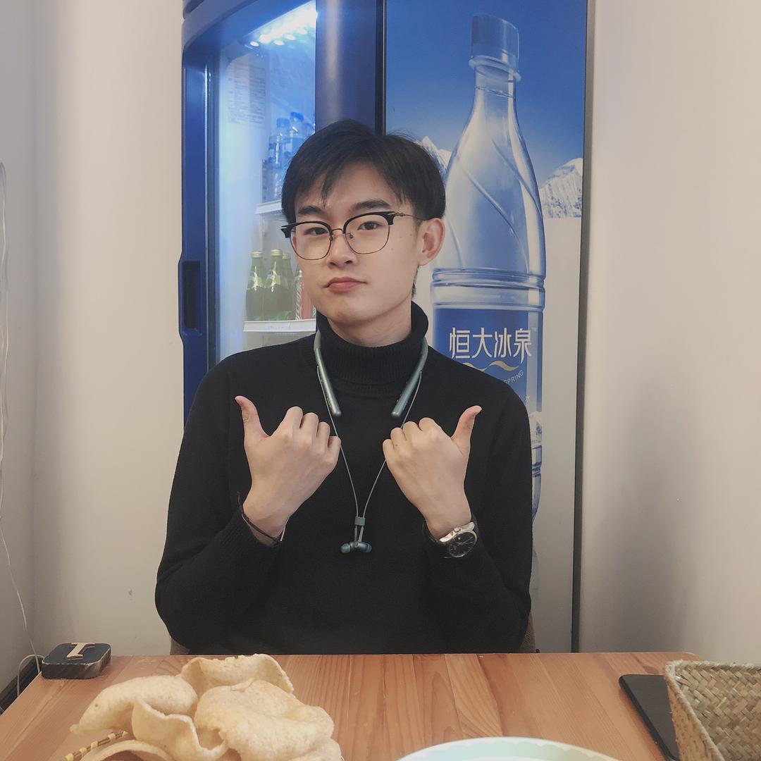 Vincent姜小乐