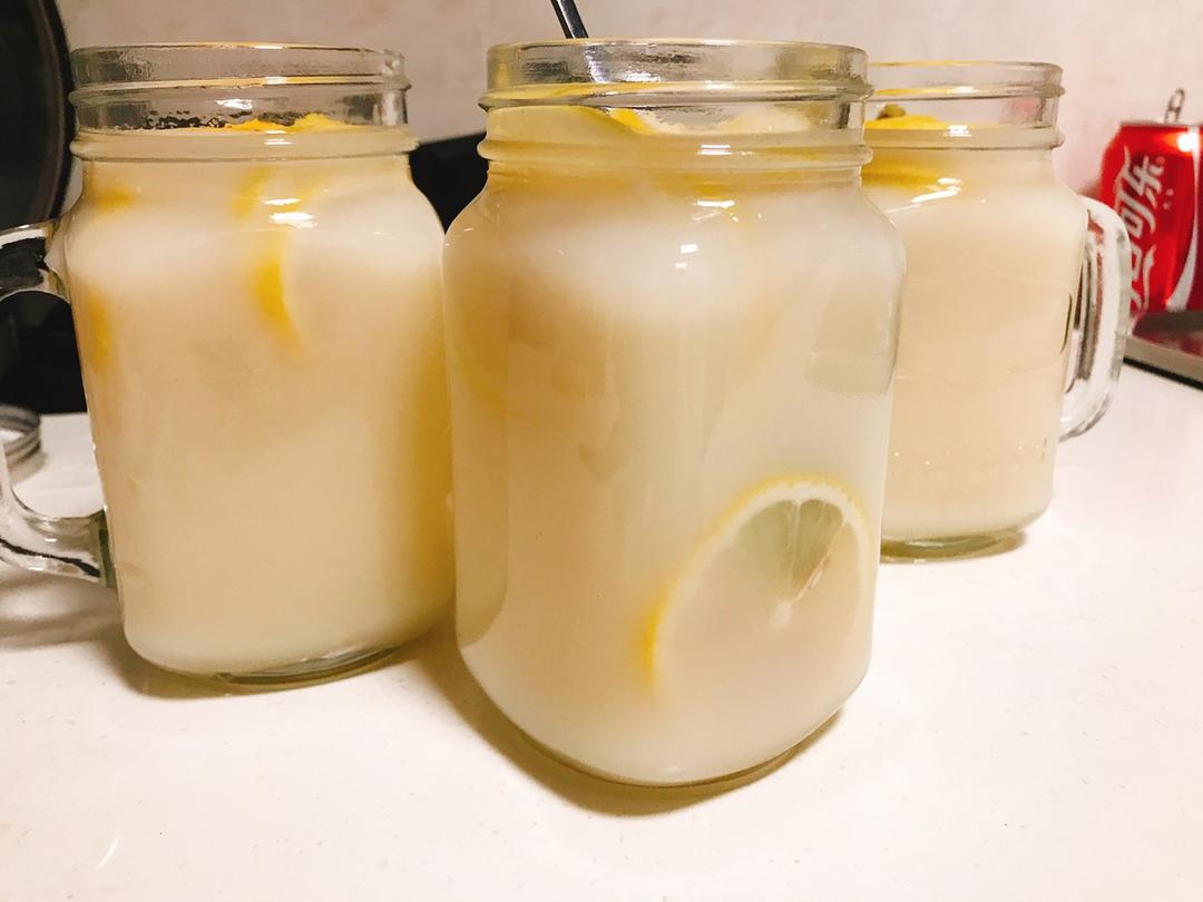 好喝到炸的柠檬养乐多 （图片详细教程）