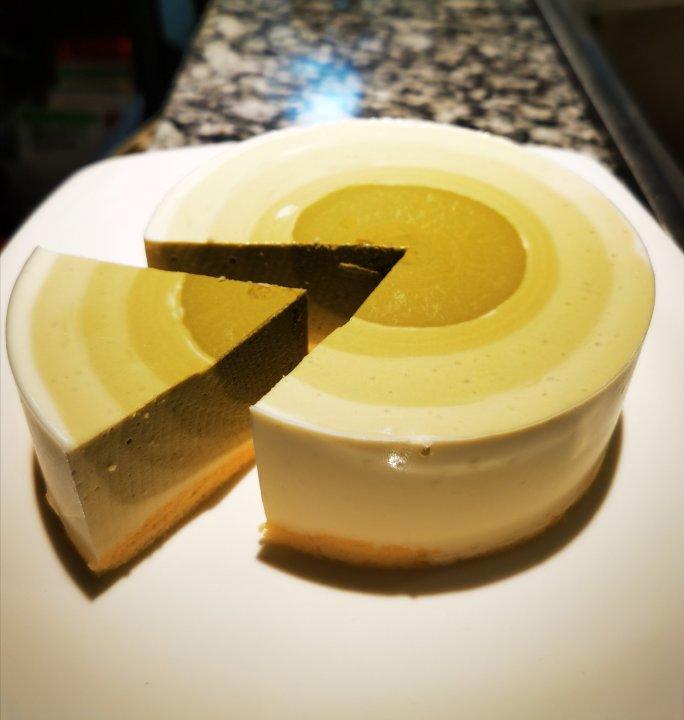抹茶渐变慕斯