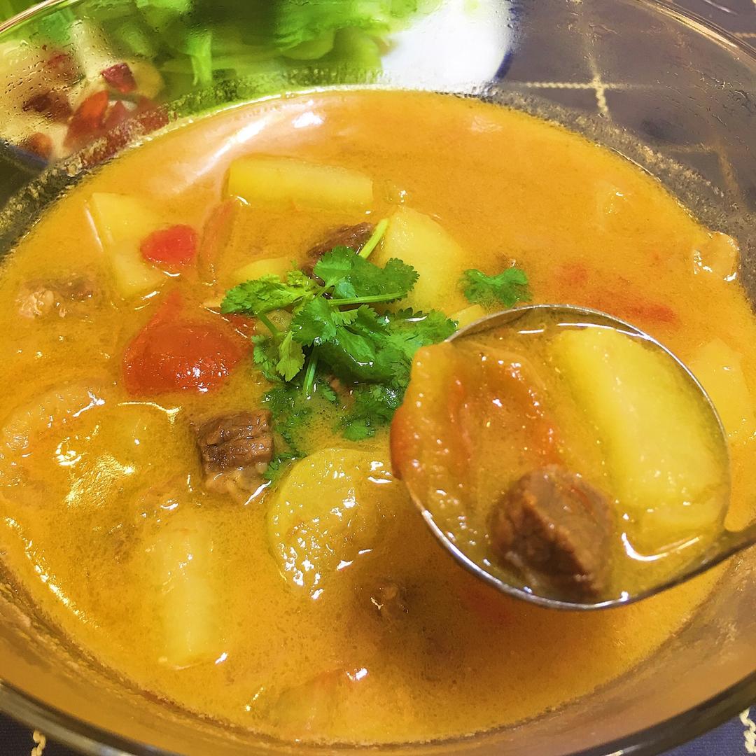 番茄土豆炖牛腩
