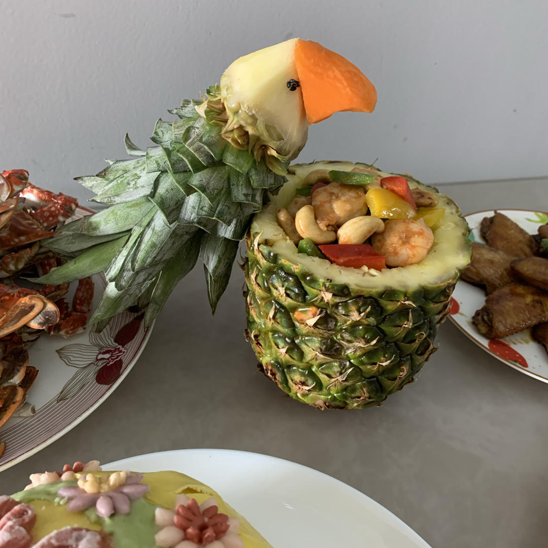 鸟语花香菠萝炒饭