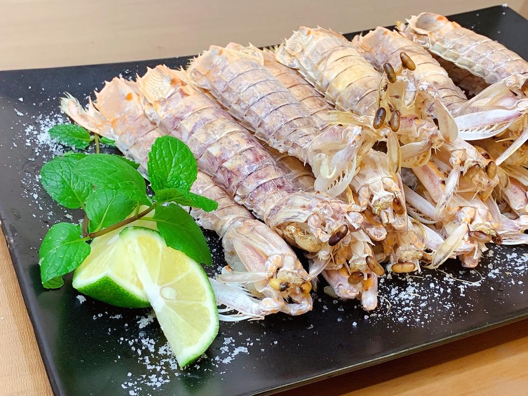 金猫咪食堂-盐烤皮皮虾