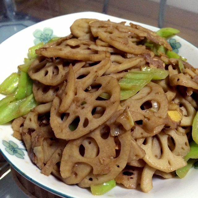 开胃下饭的醋溜藕片