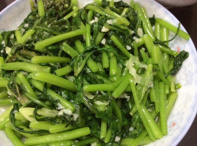 蒜蓉蒿子杆