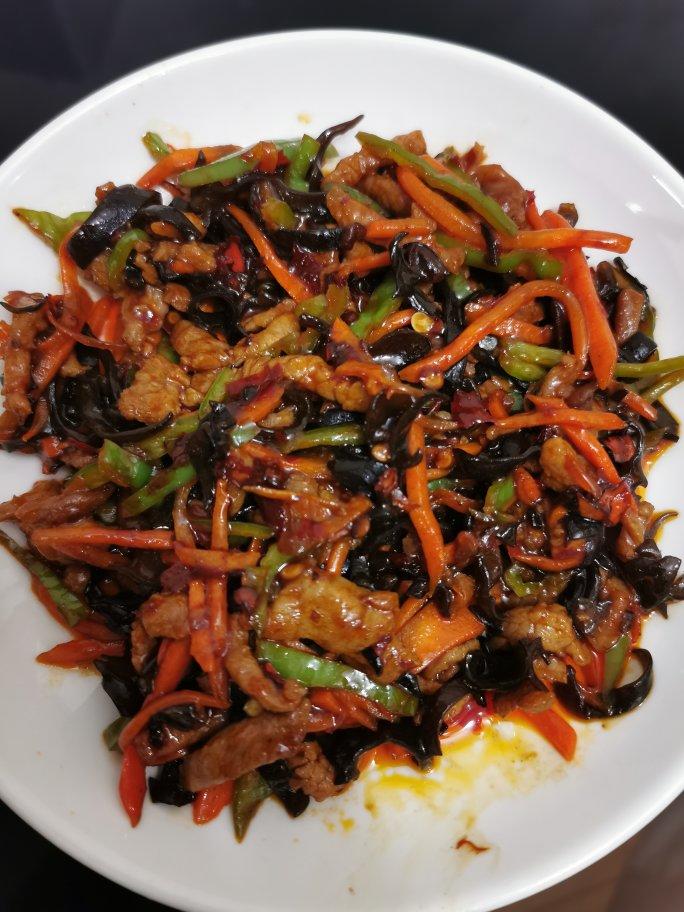 超好吃的鱼香肉丝（做法相当简单，一看就会）