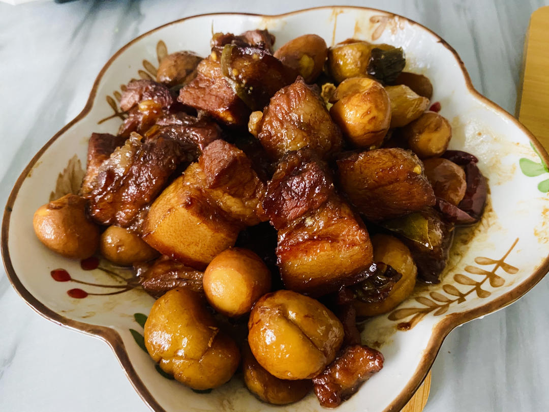 私房红烧肉 垂涎三尺软糯无比