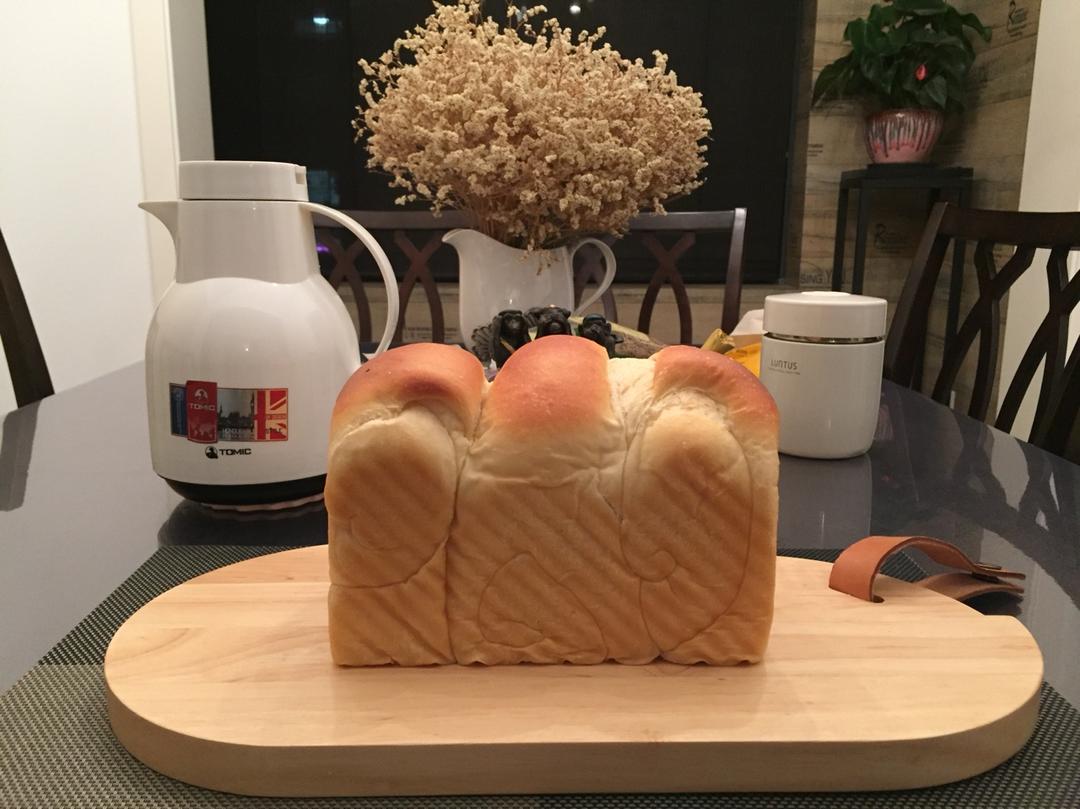 微咸味奶油吐司