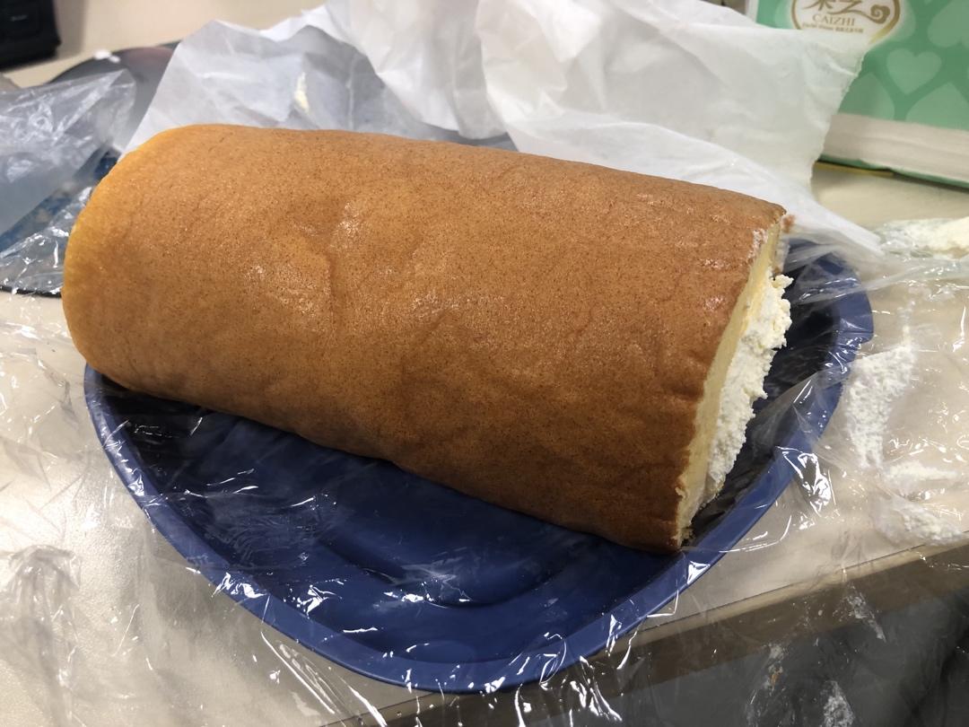 《Tinrry下午茶》教你做基础原味蛋糕卷