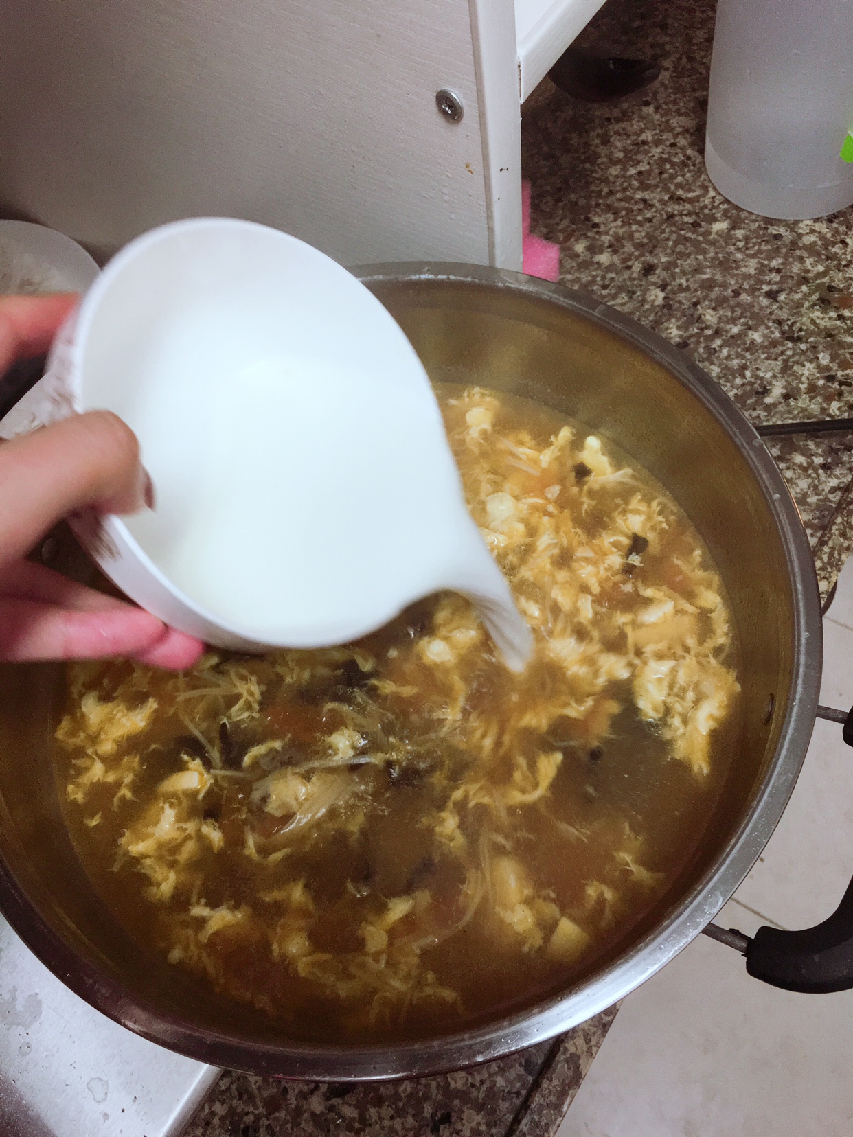 酸辣汤的做法 步骤6