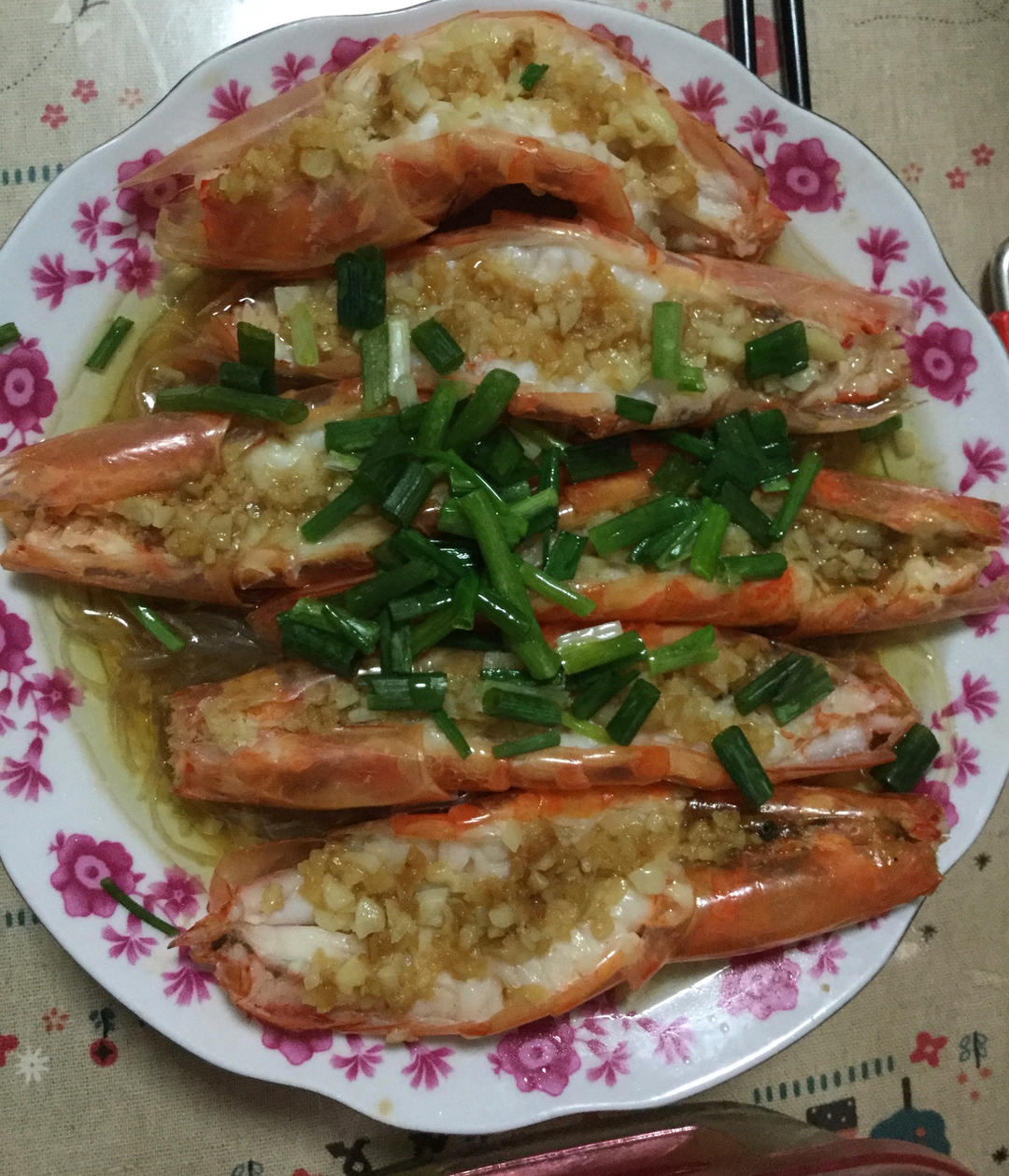 蒜蓉粉丝蒸大虾