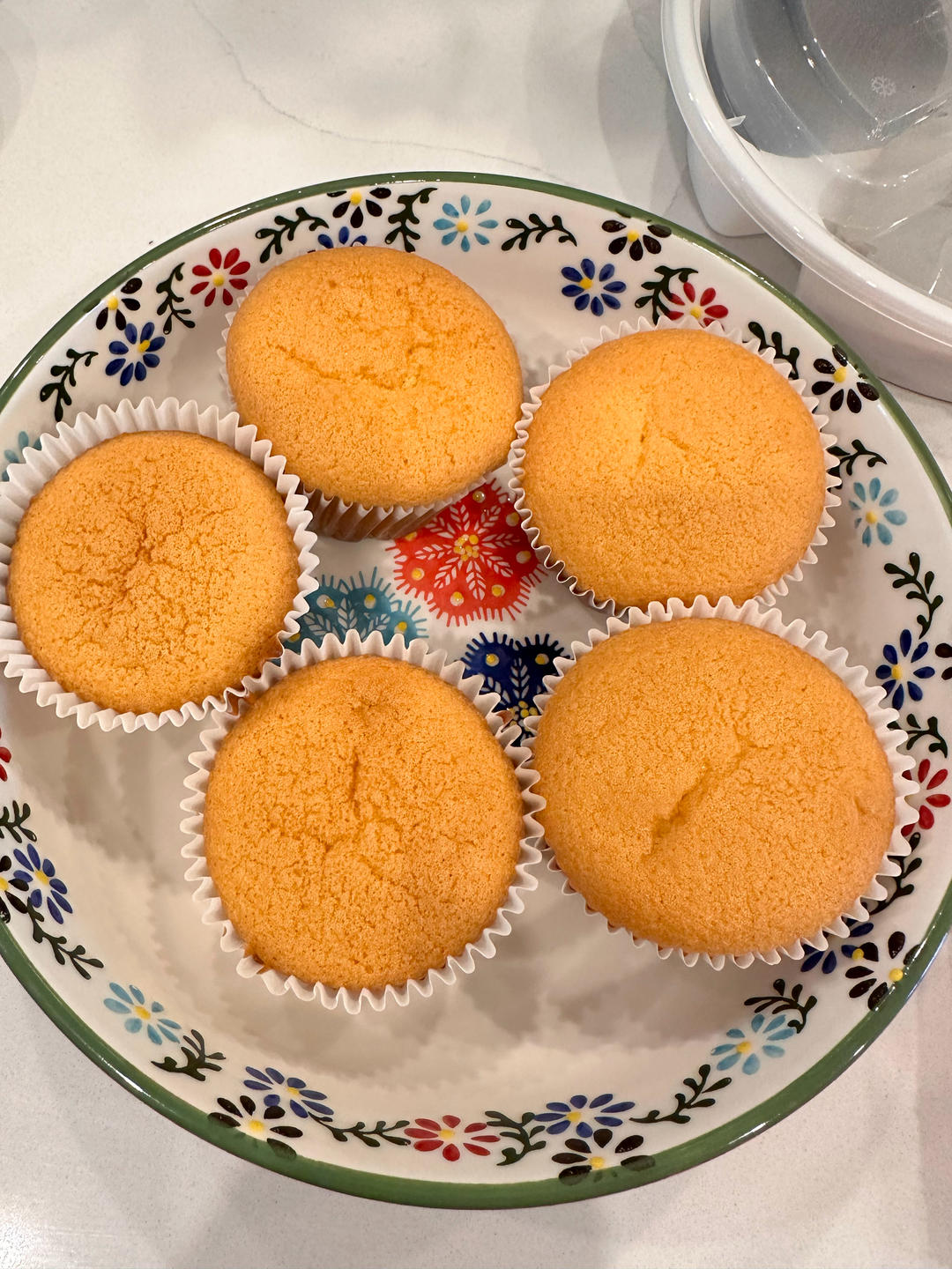 不用水  松软香甜老式鸡蛋糕  超简单