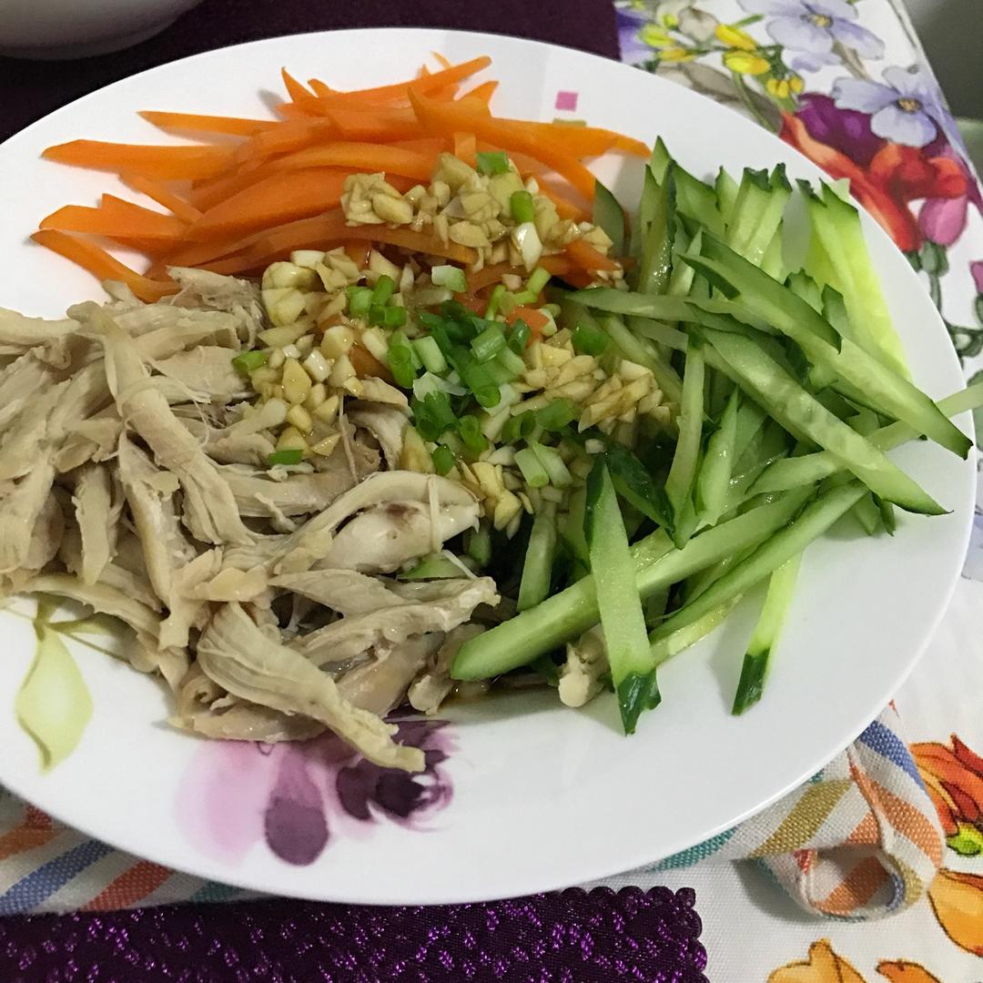 凉拌鸡丝