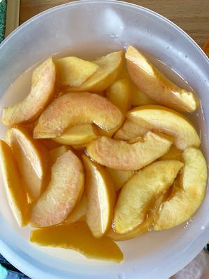 九月里的自制伴手礼—黄桃罐头的做法 步骤2