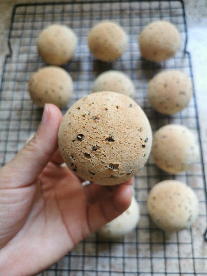 爆浆麻薯、爆浆恐龙蛋、爆浆小团子