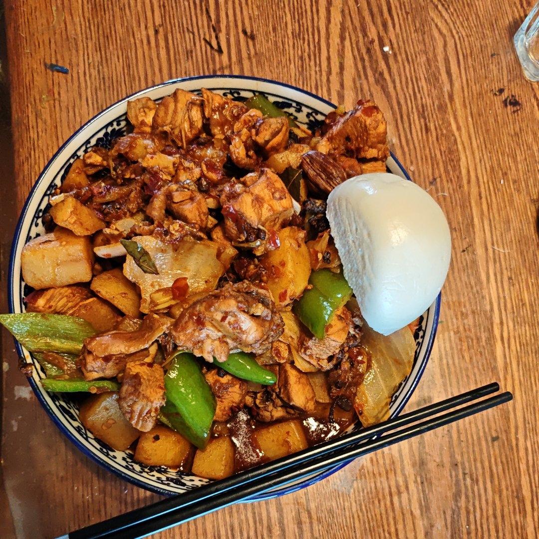 新疆特色大盘鸡（附加皮带面做法）