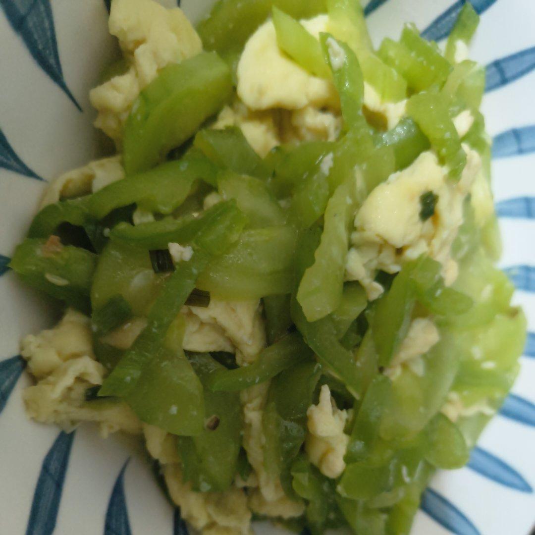 青椒黄瓜炒鸡蛋🥒🥚