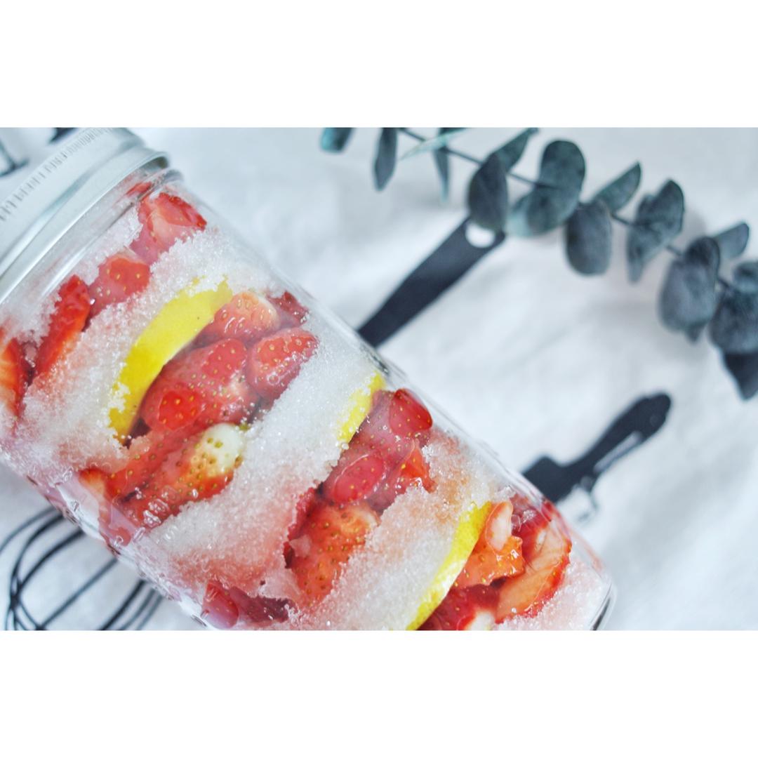 freeze静做的糖腌草莓