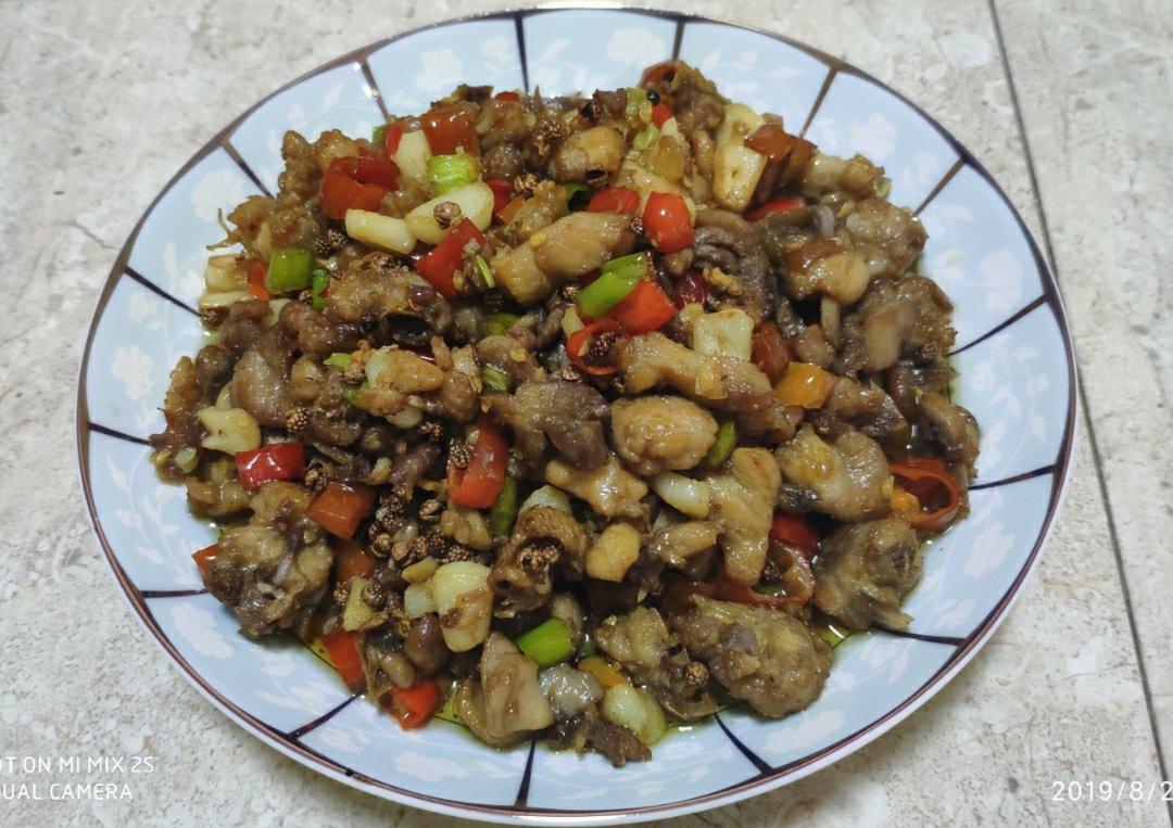 香辣韭菜炒花蛤