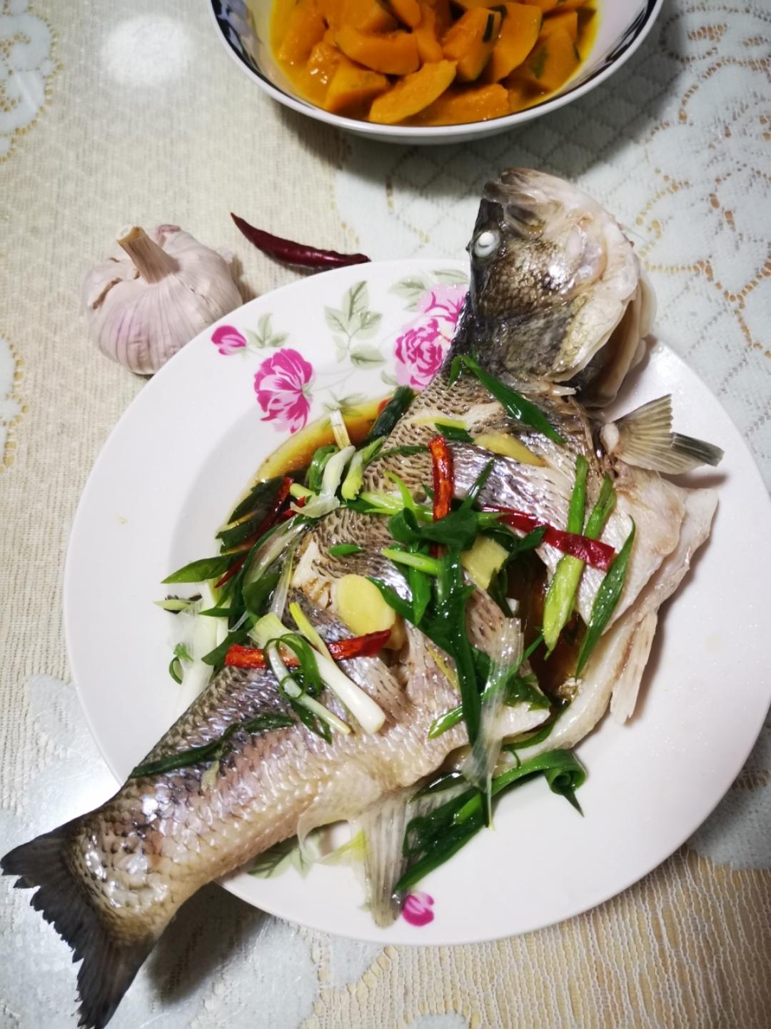年年有余——清蒸鲈鱼