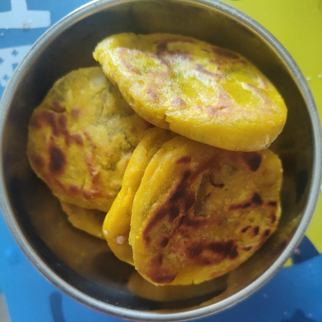 南瓜豆沙饼