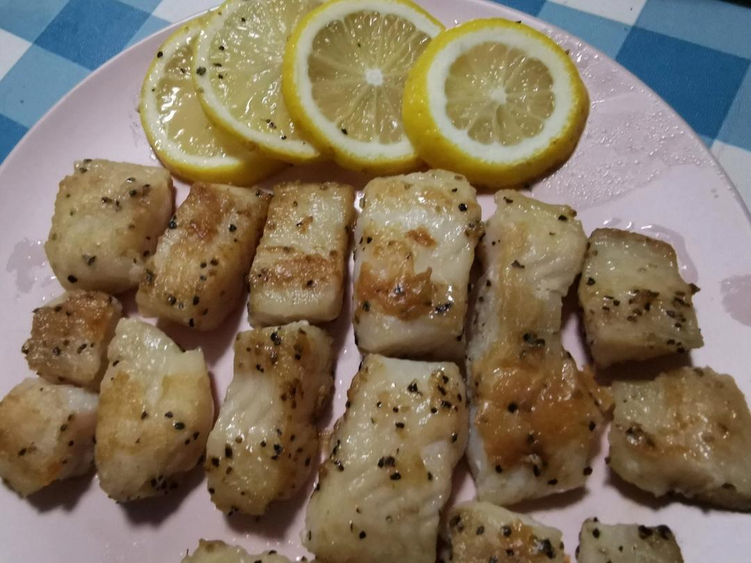超简单低脂柠檬香煎龙利鱼（巴沙鱼）