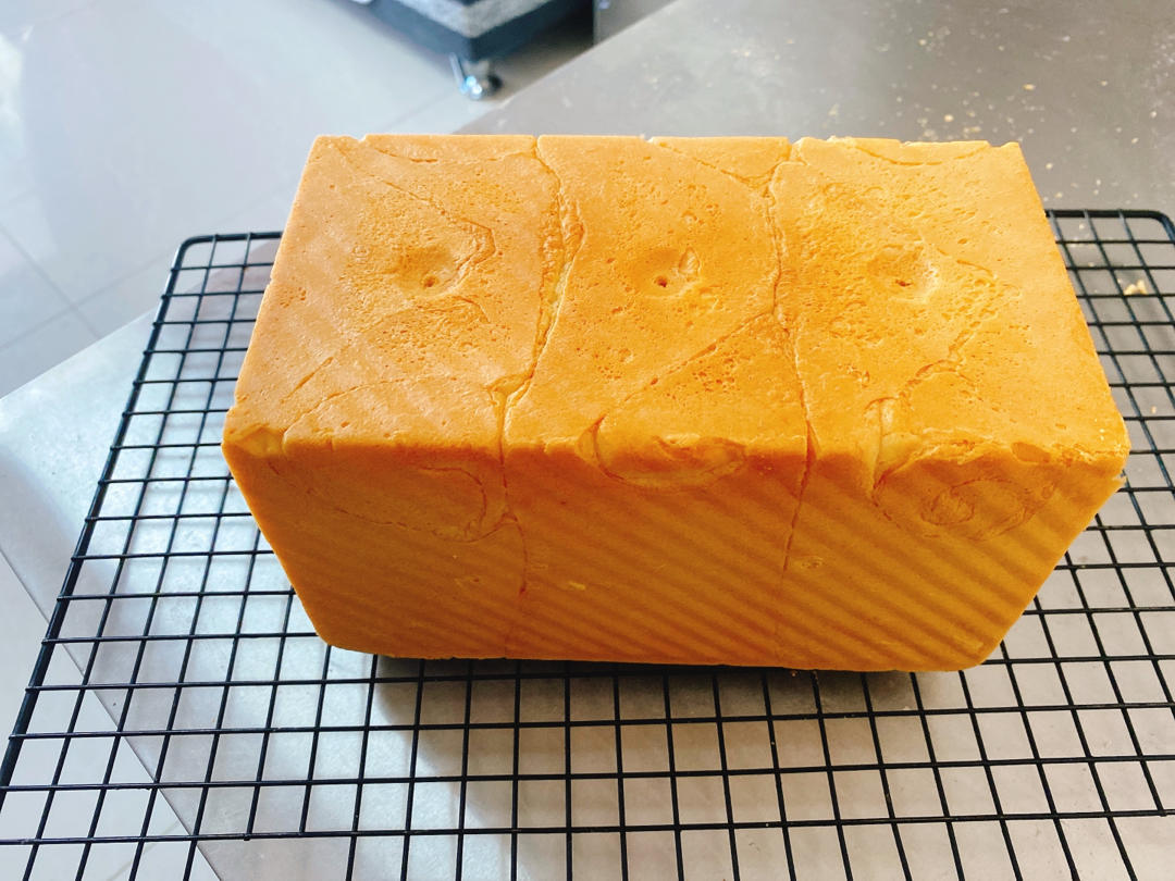 只需一次发酵的超软吐司（附面包机揉手套膜攻略）