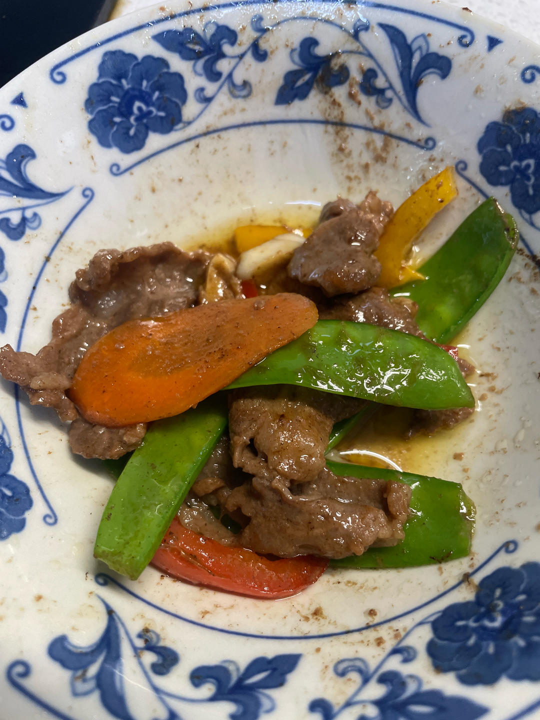 嫩炒牛肉片～～简单快手菜