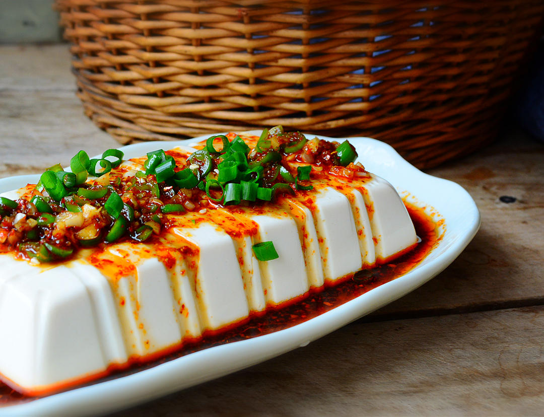 浇汁豆腐的做法