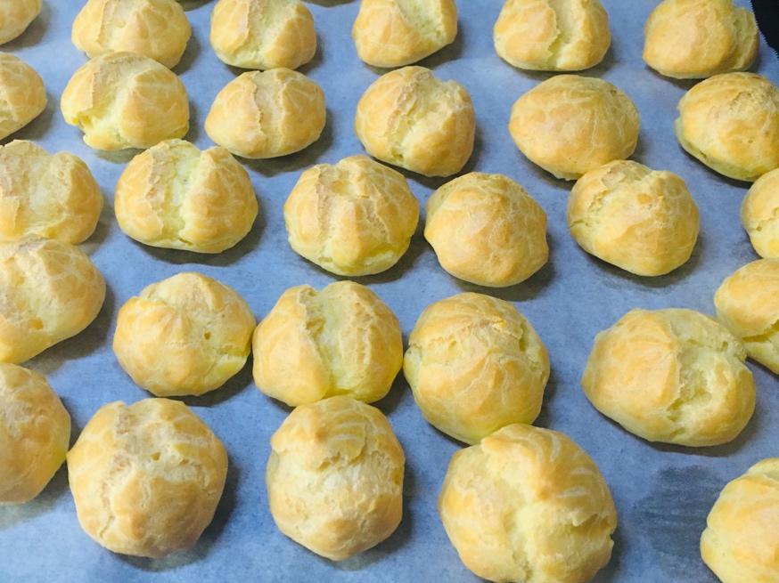 简单易成功的奶油小泡芙做法