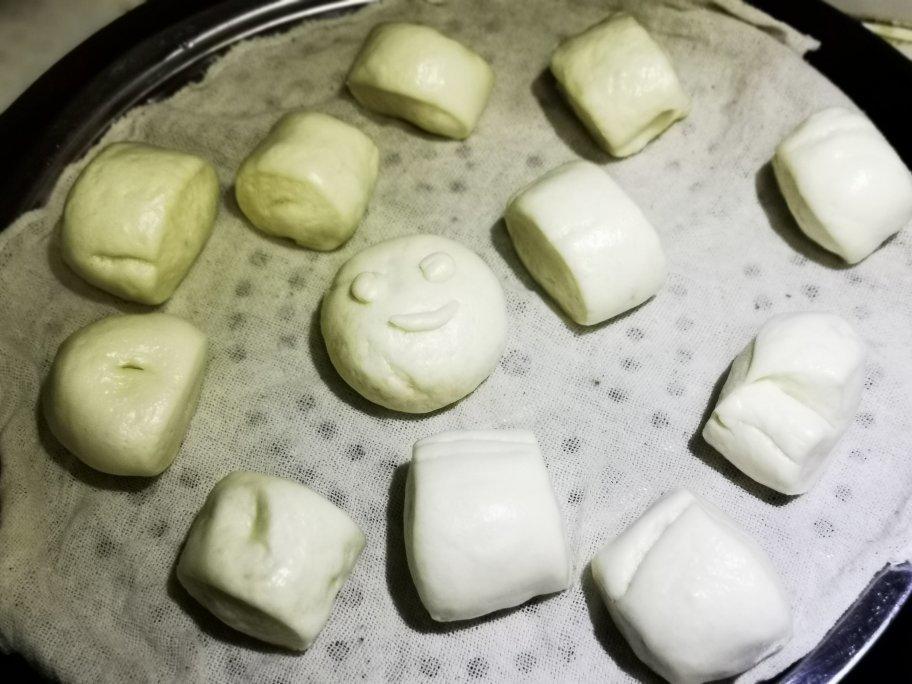 奶香小馒头（只用低筋面粉就可以做到）