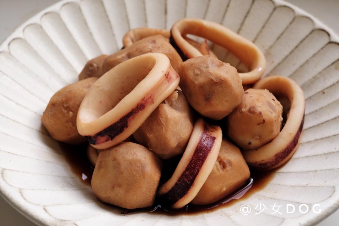 <深夜食堂>之芋头煮鱿鱼 (イカと里芋の煮物)