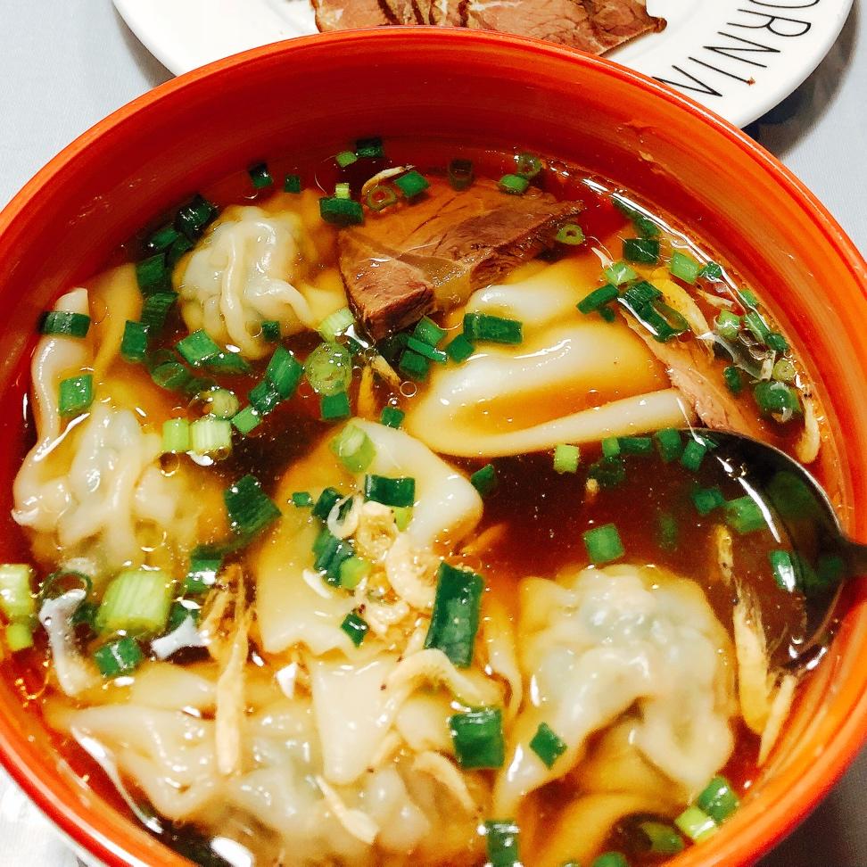 美味早餐荠菜馄饨（云吞）