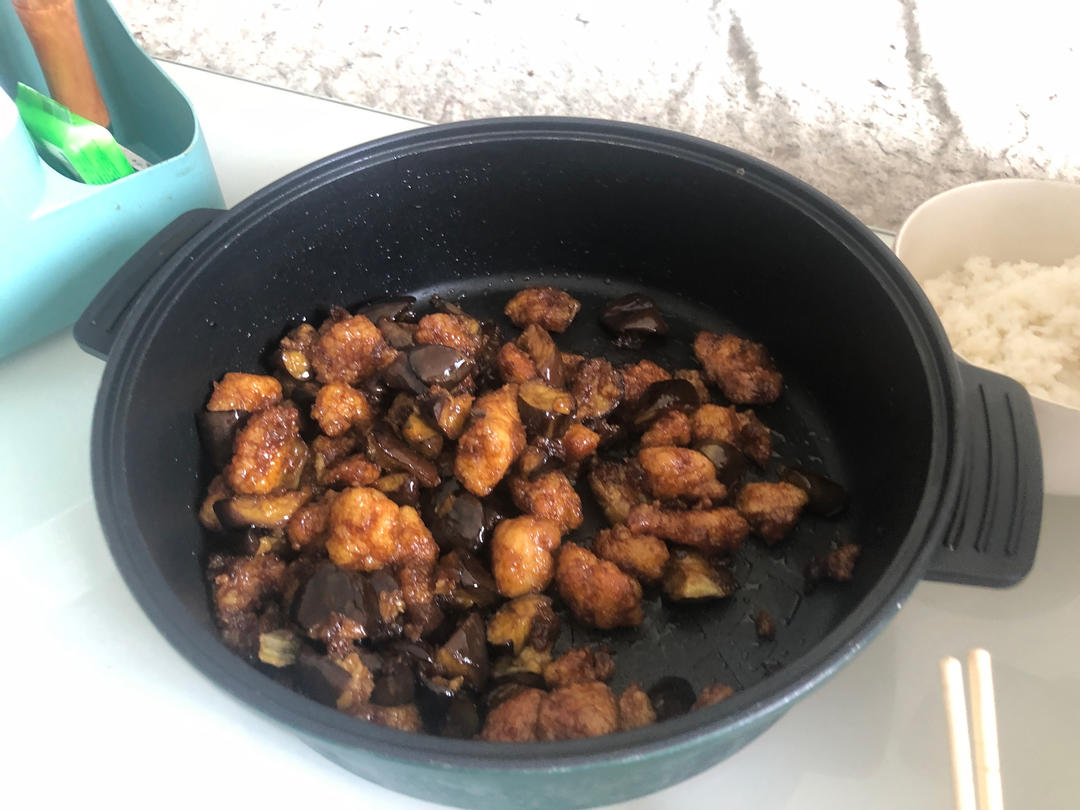 超级下饭的东北地道菜肉段烧茄子