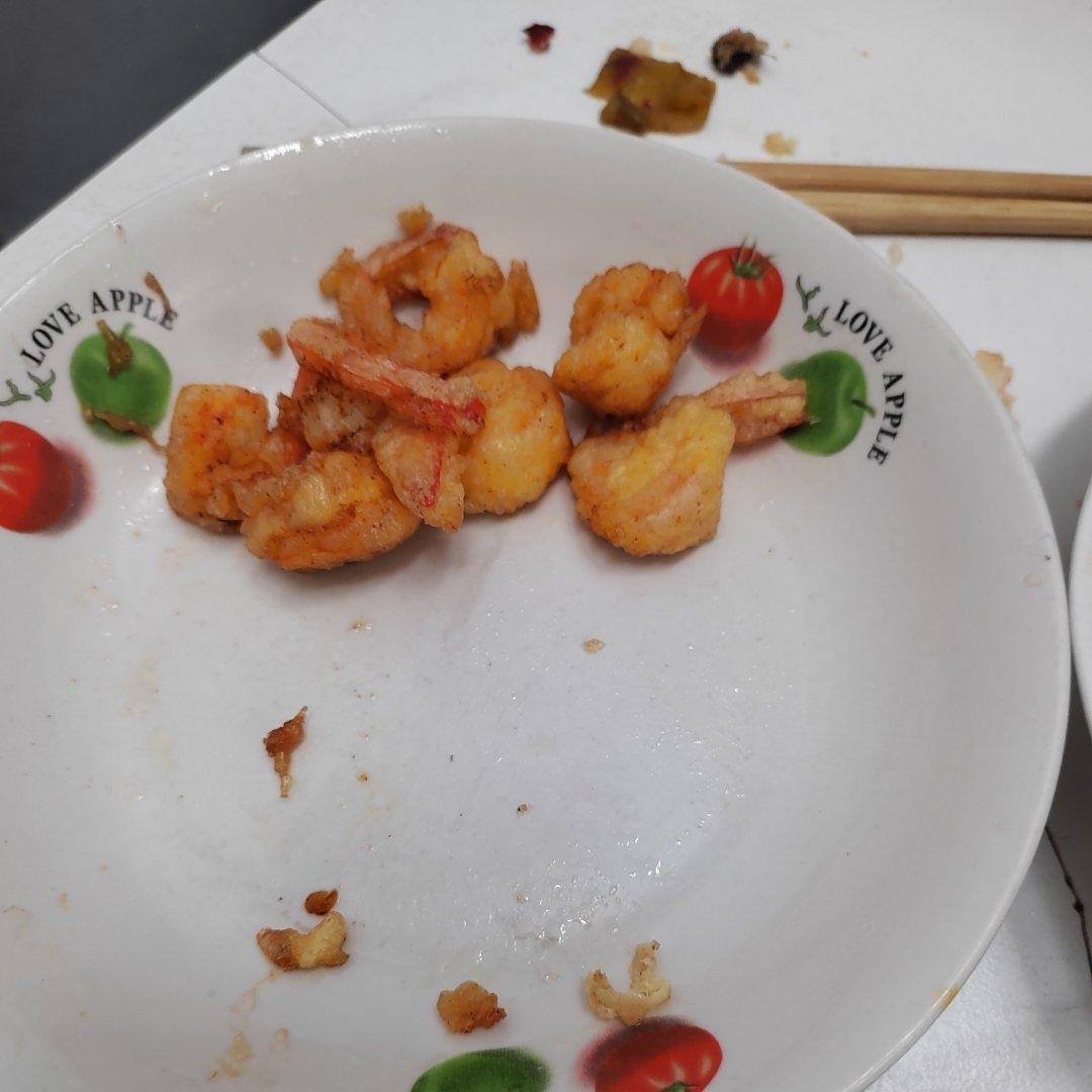 绝对不能错过！好吃到舔盘的椒盐大虾🦐