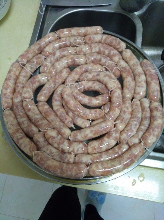 Q弹多汁的自制台式脆皮肠——绝对秒杀市售